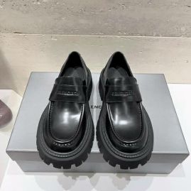 Picture of Balenciaga Shoes Women _SKUfw142390162fw